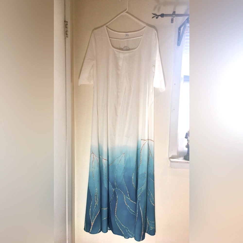 Long Dress - Picture 3 of 7
